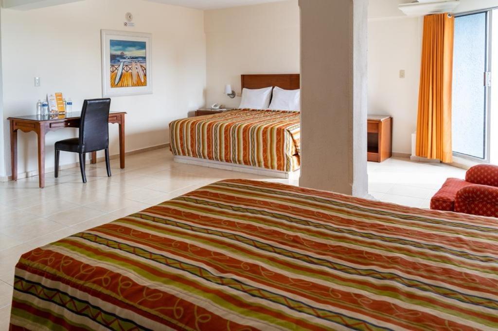 Hotel Plaza Del Sol Hermosillo Exterior photo
