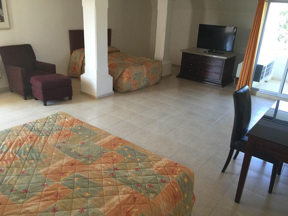 Hotel Plaza Del Sol Hermosillo Exterior photo