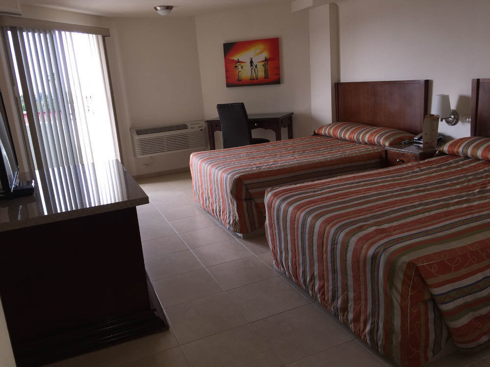 Hotel Plaza Del Sol Hermosillo Exterior photo